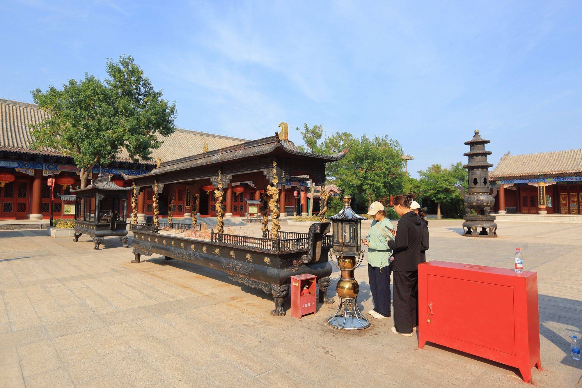 天津妈祖文化园海滩能赶海吗_天津海边公园有妈祖雕像_