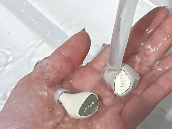 游泳耳机哪个牌子最好？真正能戴着游泳的蓝牙耳机推荐榜