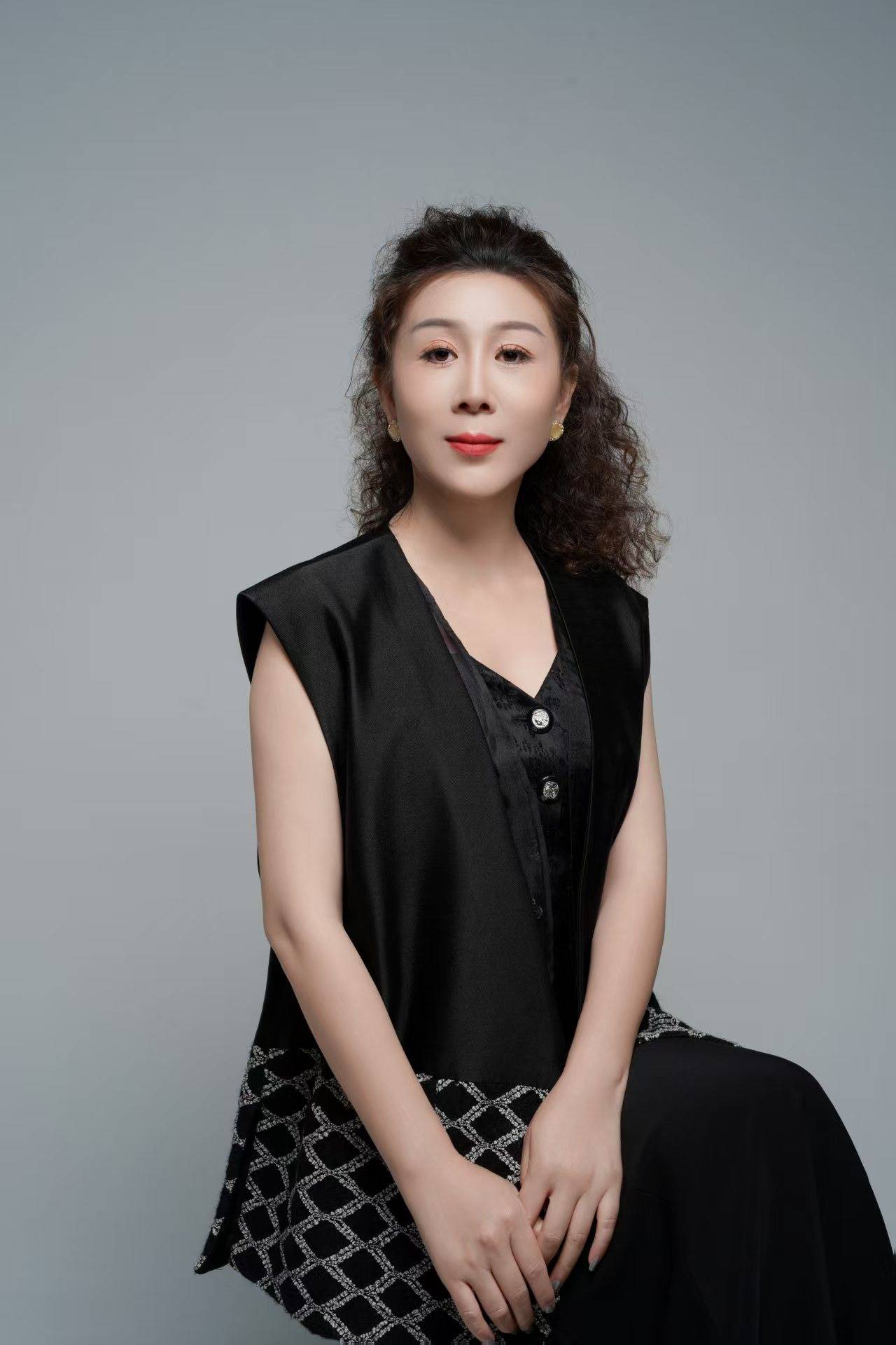 《以英语为钥,解锁多维学习力——雅文老师的科学教育密码》