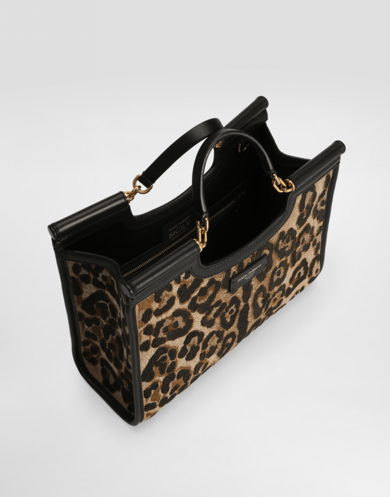 d&g豹纹爬满 sicily 包身,杜嘉班纳上演奢华与叛逆的材质对垒