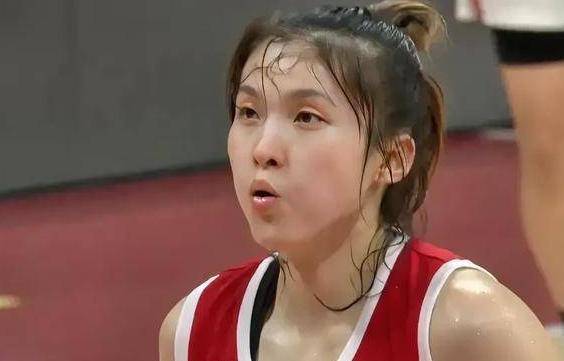 日本女篮慌了！中国女篮新五虎攻防一体，卫冕悬念拉满