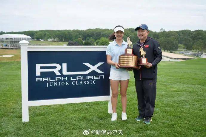 刘宇婕夺得AJGA青少年精英赛冠军，刘国梁寄望女儿未来冲击高尔夫大满贯