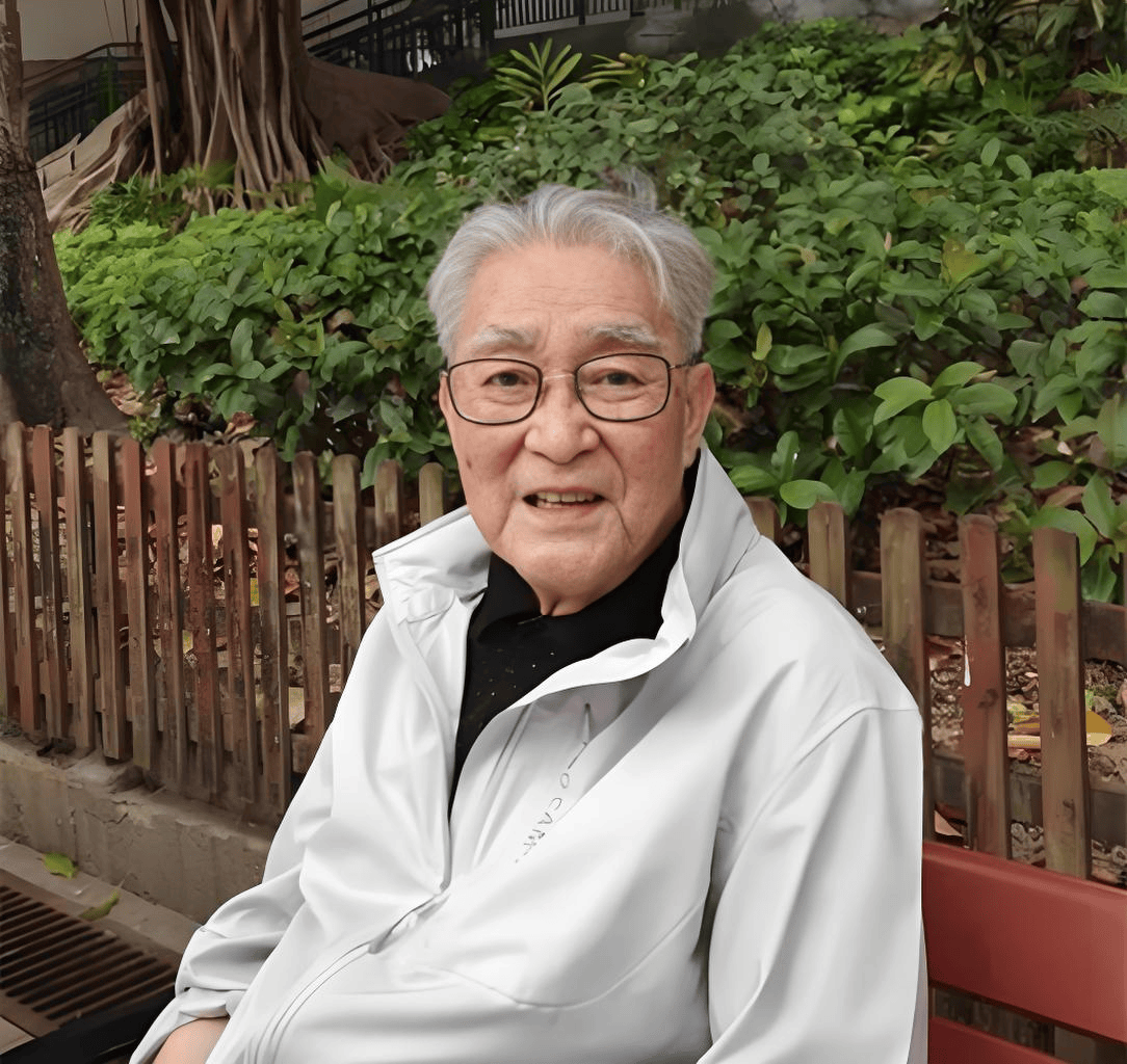 tvb"御用爷爷"周聪92岁辞世,60载光影人生落幕,骨灰愿化春泥更护花