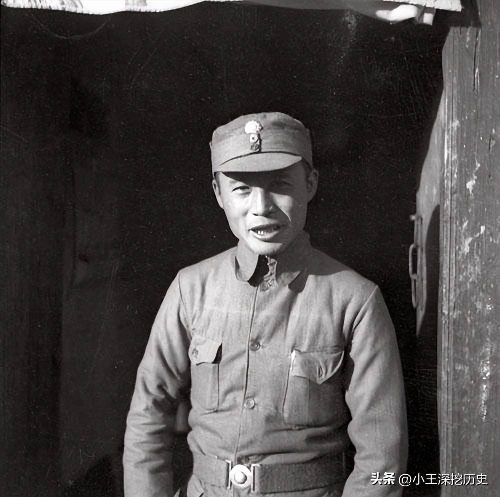 滕代远是红军创建人之一，有人提议授元帅军衔，毛主席：他就算了 - 史海钩沉