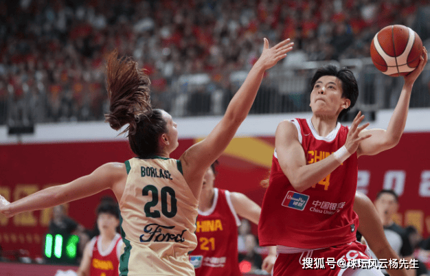 中国女篮73-69逆转澳大利亚，亚洲杯热身赛六战五胜
