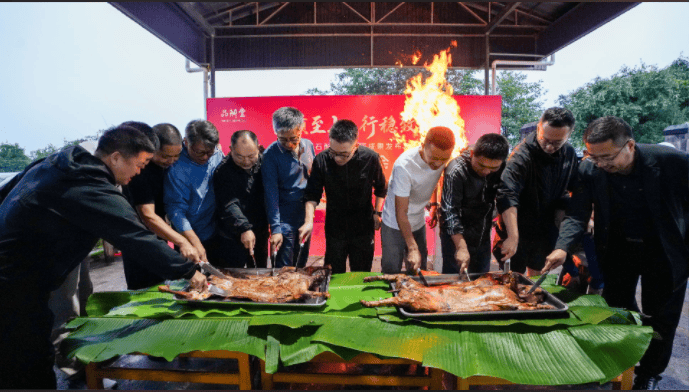 “品斛堂・紫皮石斛原浆科研成果发布会” 在龙陵圆满举办