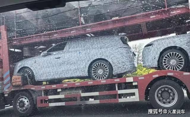 鸿蒙智行放大招：“小号问界M8”谍照曝光，卖多少钱能火？
