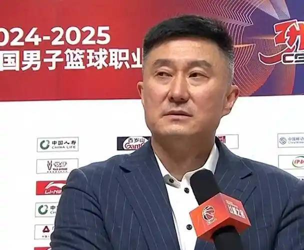 广东大洗牌！四大外援通通走人，朱芳雨新目标曝光，杜锋力挺