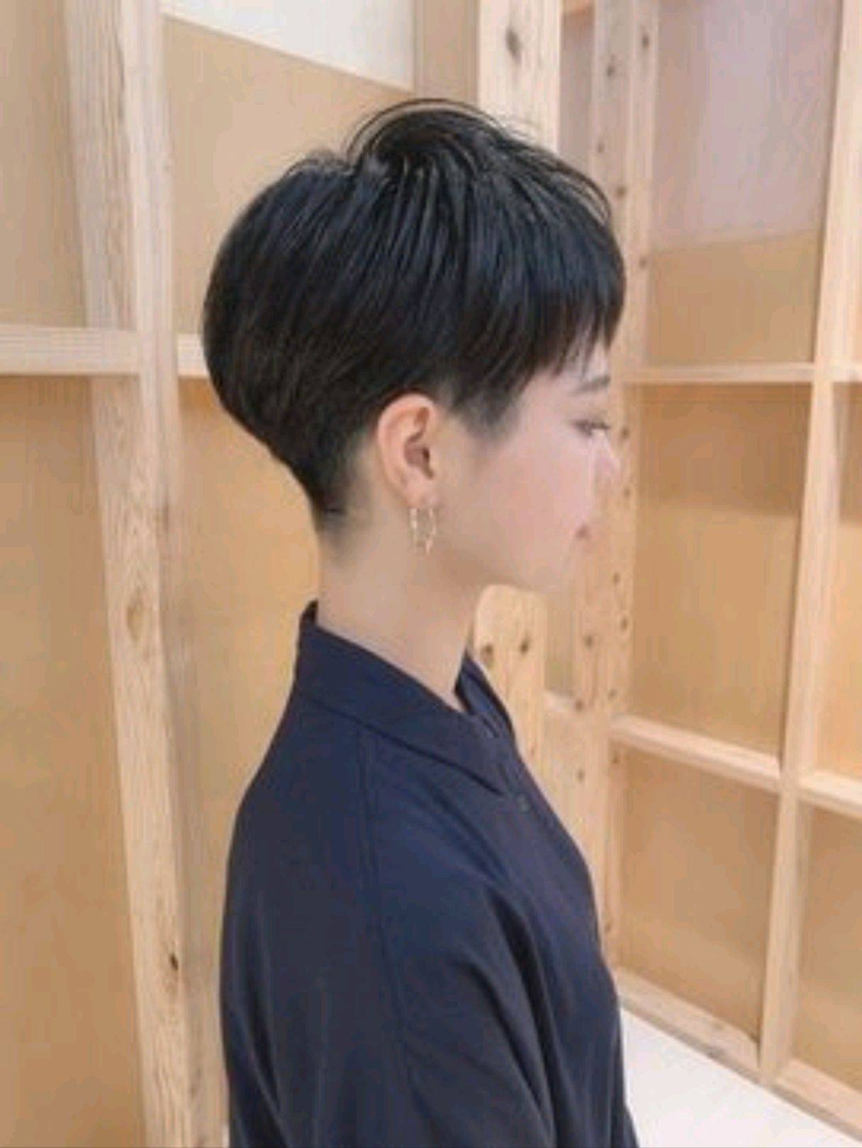 剪短10cm人生重启超短发的风格觉醒指南
