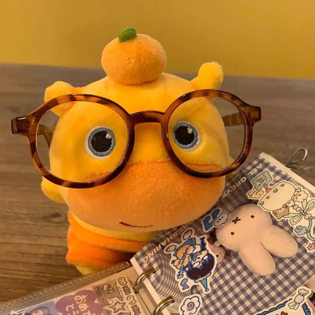 水豚噜噜怼脸自拍头像表情包