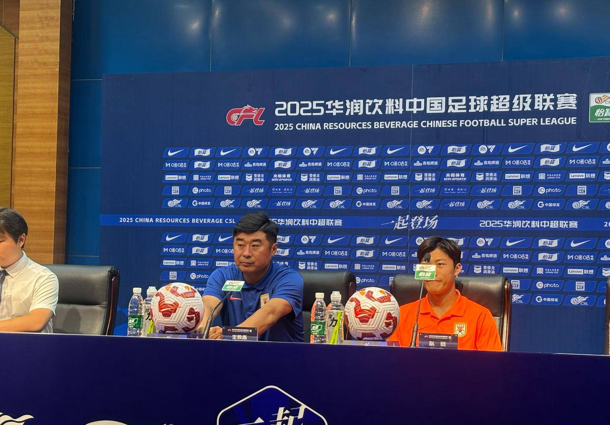 韩鹏：新外援融入顺利，回应进攻困境，望与克雷桑进一步沟通