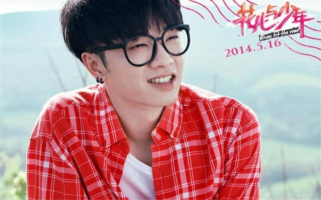 "跳大神"的华晨宇,本想变成华语乐坛的奇迹,怎么最终变成笑柄