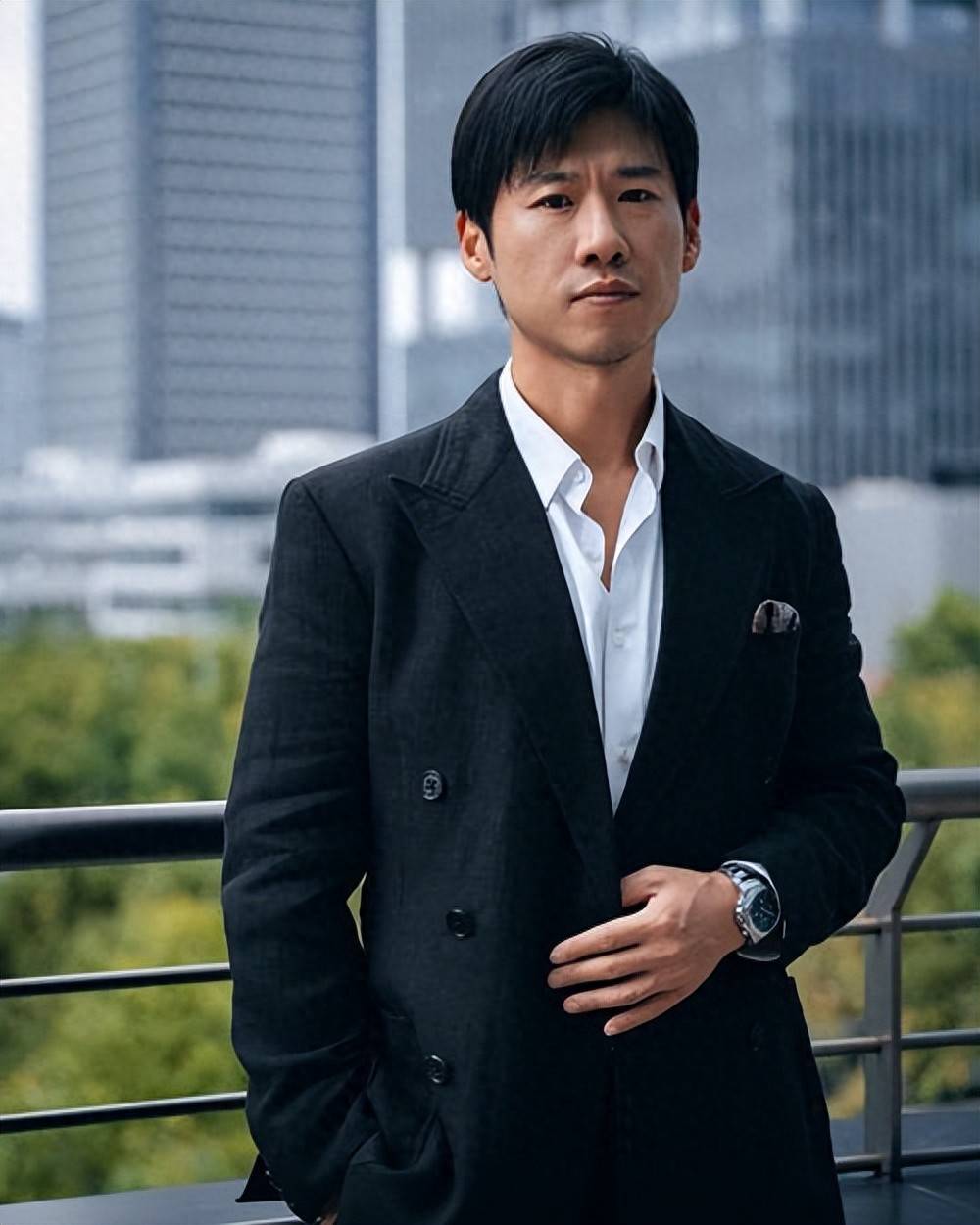 王骁成了她最大的底气,76岁王馥荔现状,丈夫离世8个月后