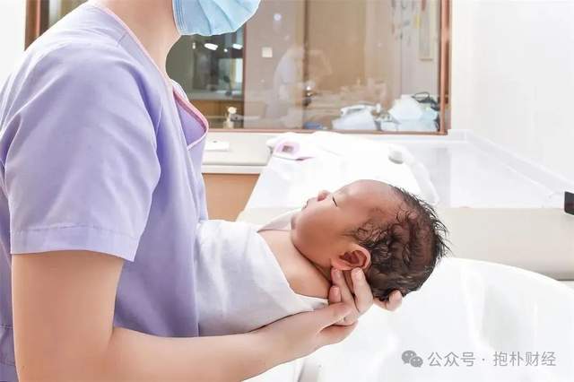 һ棬׶԰ķ˳һ棬˿ڵĵзӦ