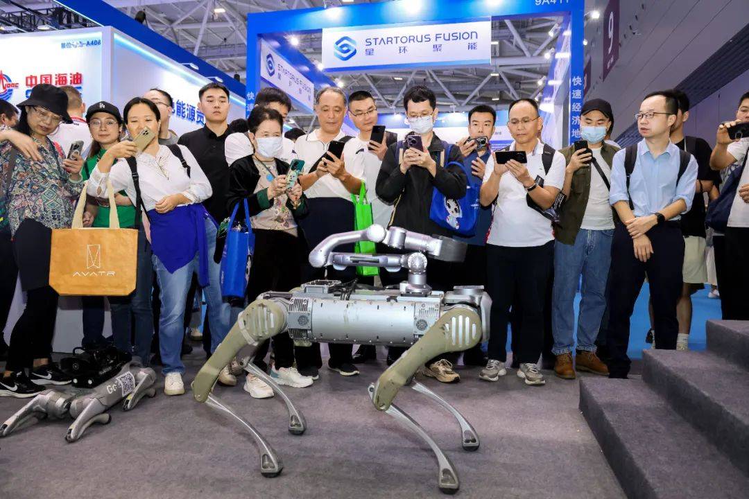 高交会：四大国家级人工智能机器人展会即将在深圳举行(图2)