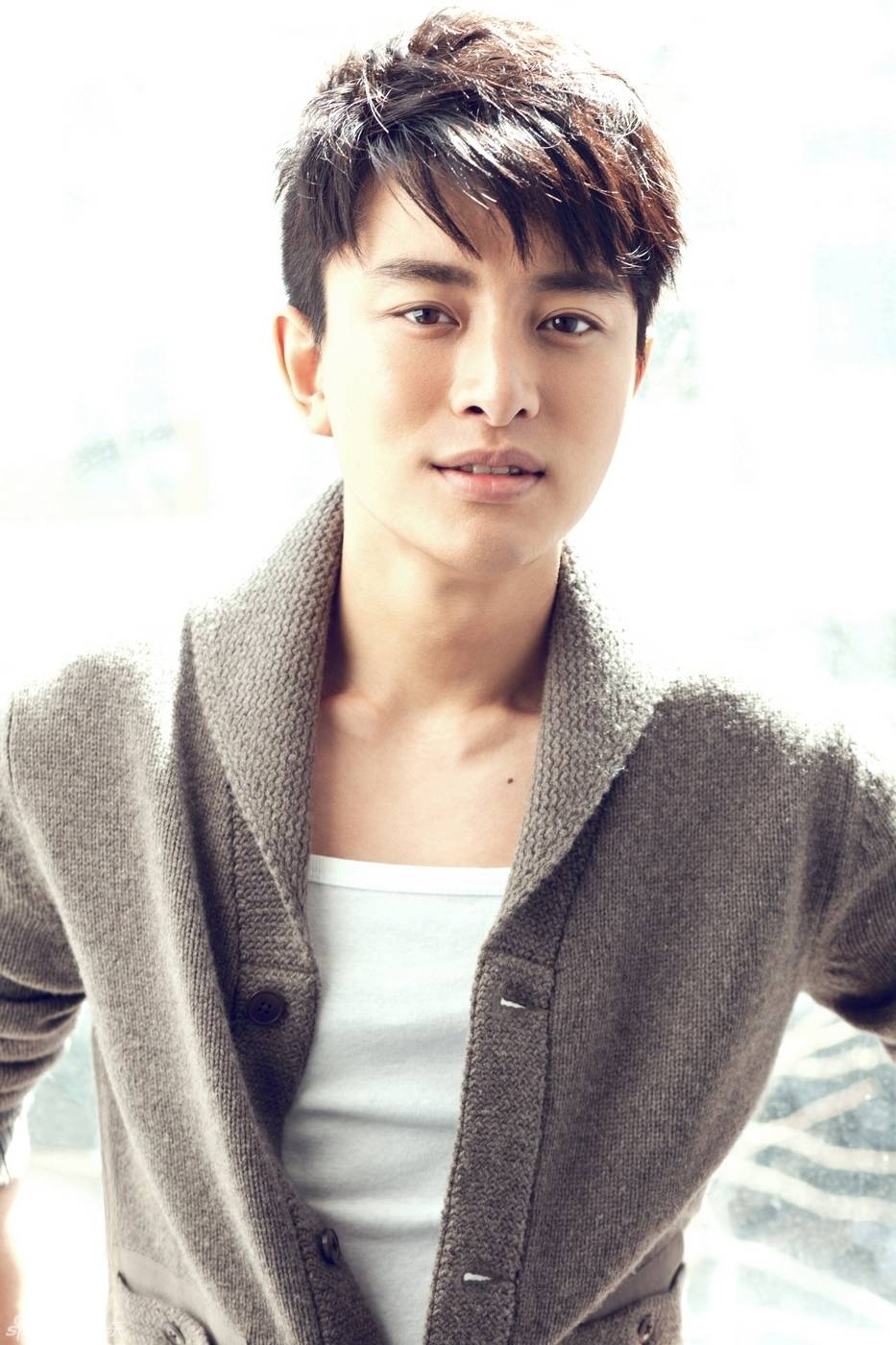 贾乃亮高调晒照引发热搜我爱了她整整11年