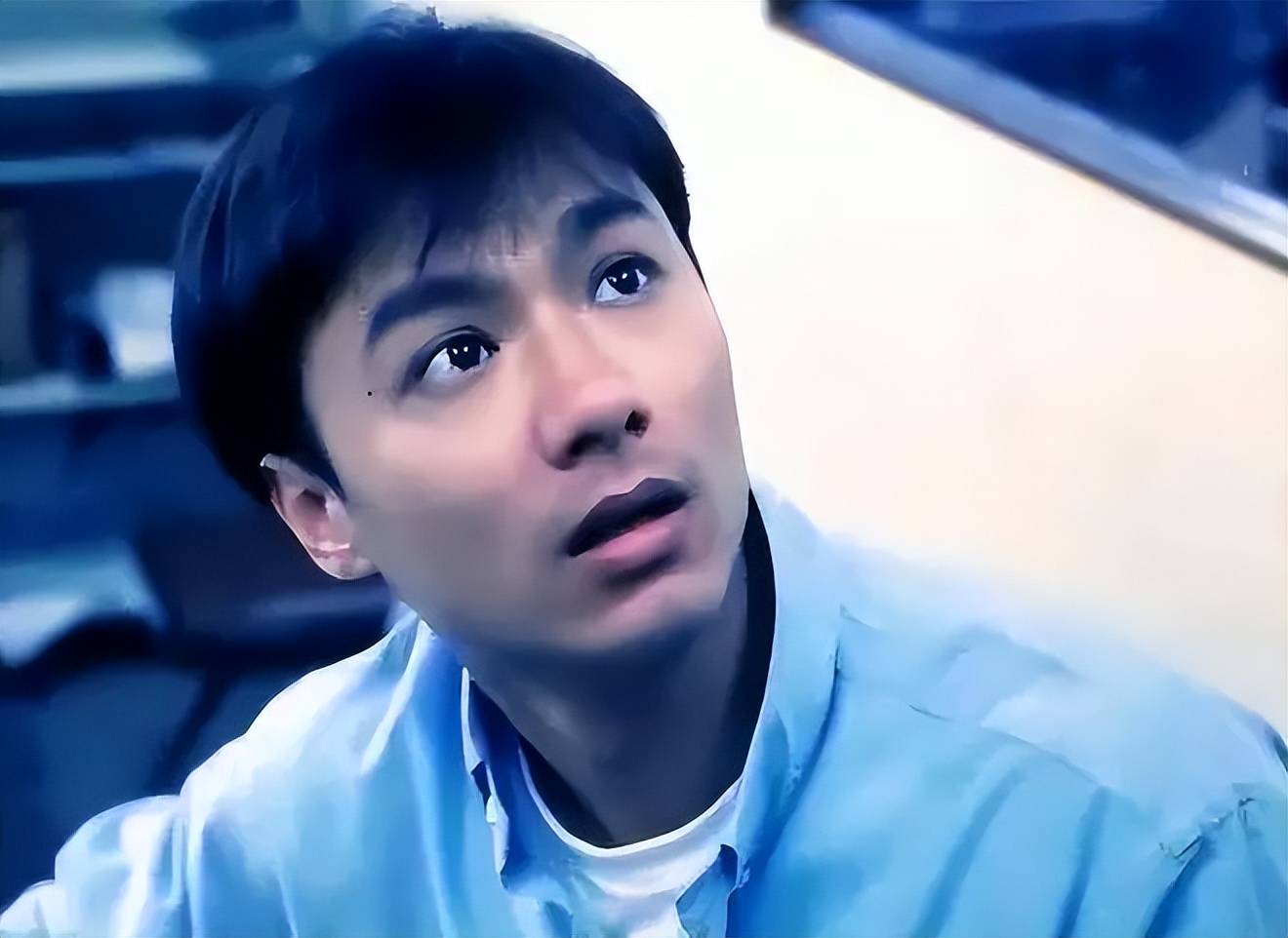 但尽管林青霞不仅一次的向林俊贤表达过好感,但是林俊贤却不为所动