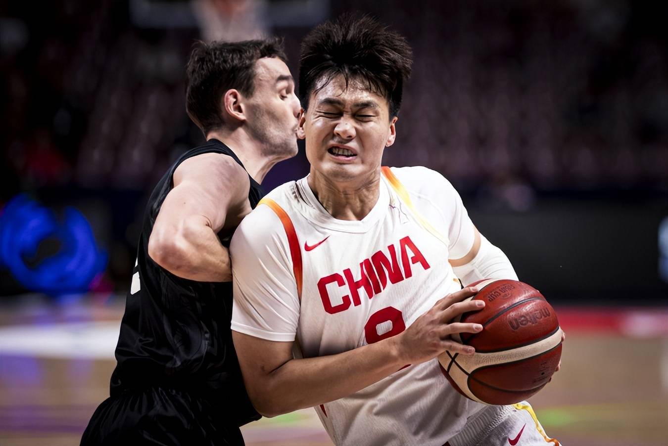 赵睿246爆发获mvp洒泪:一度膝盖受伤末节11分连中制胜球