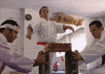 搞笑GIF：这姐路人视角长这样啊，真的惊艳了路人!