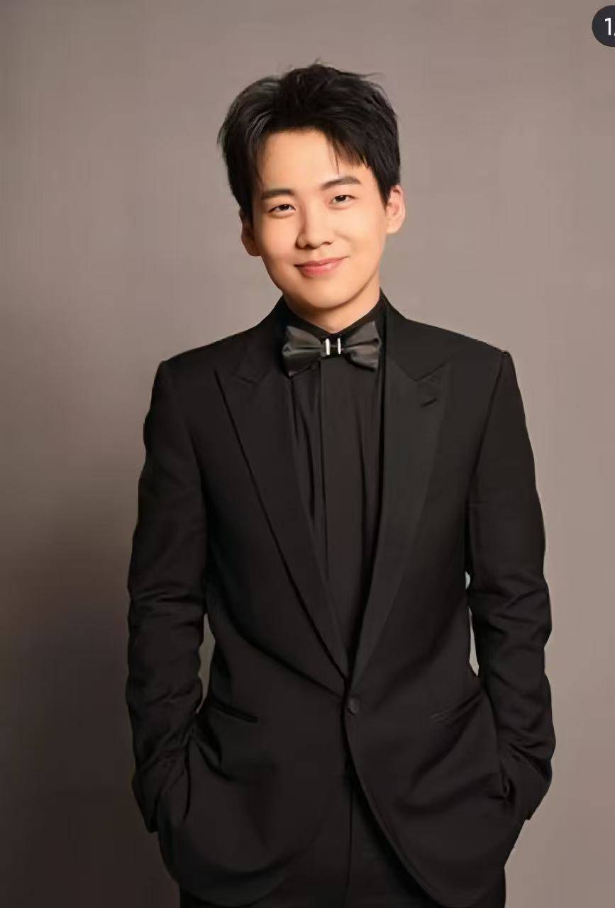 郭麒麟谈家庭称亲妈钱多到用不完爸爸偏心弟弟成他如今的心病