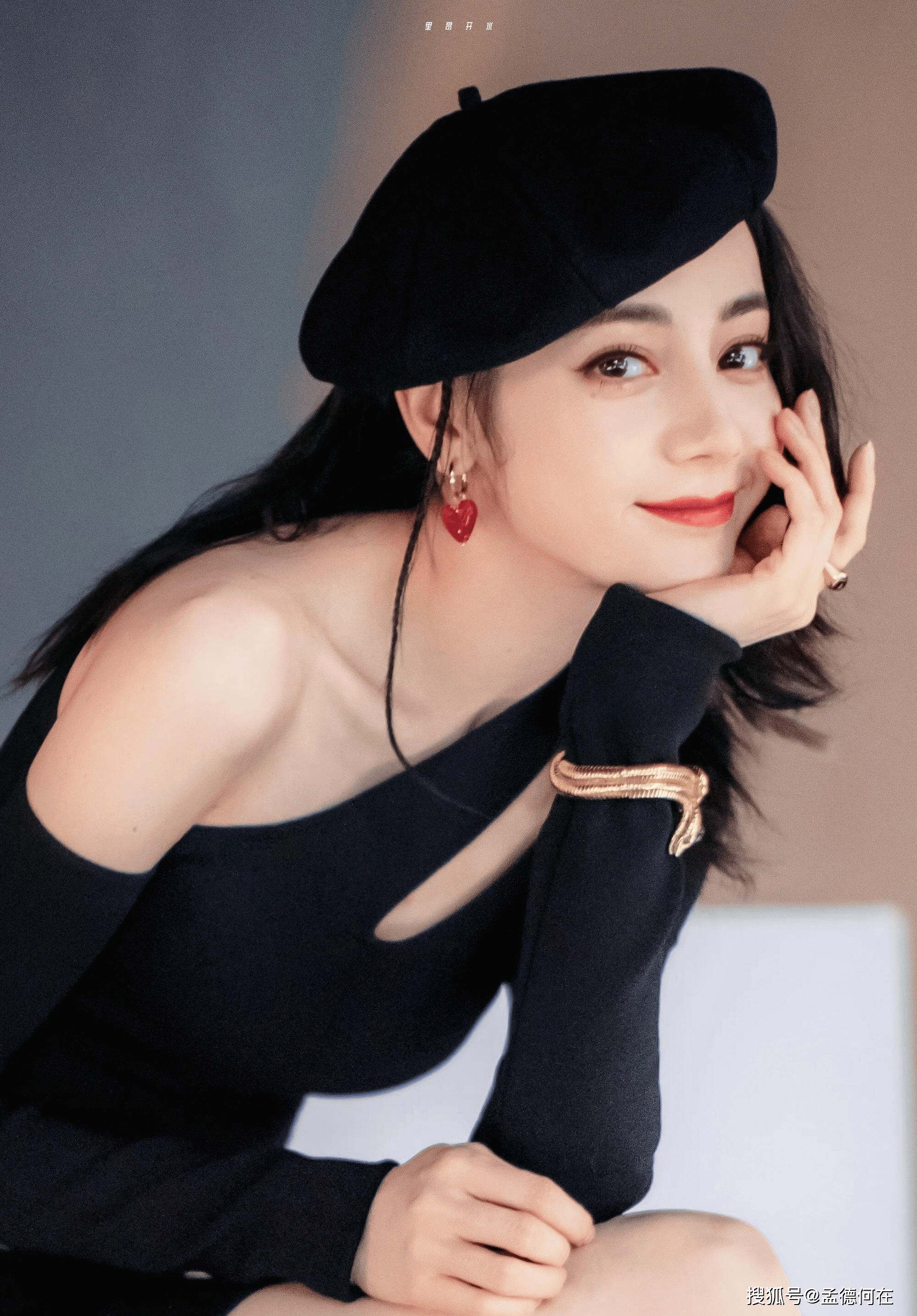 迪丽热巴这身材,内娱究竟谁能顶得住!