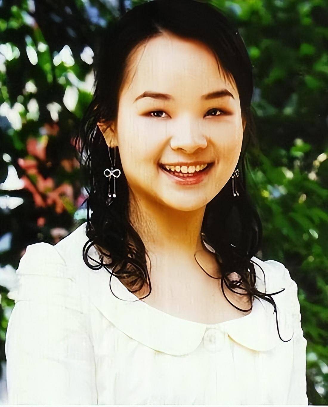 歌手刘赛爆红后嫁农村丈夫倒贴2套房只有他真爱我