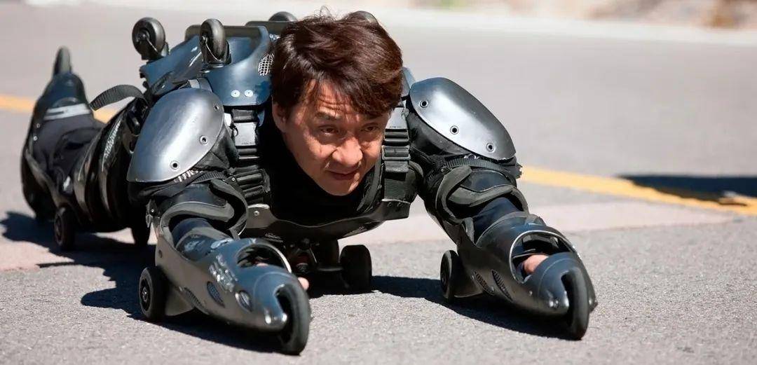 《杨君访谈国际媒体》:成龙10次金像奖最佳动作指导奖,战胜了多少武术