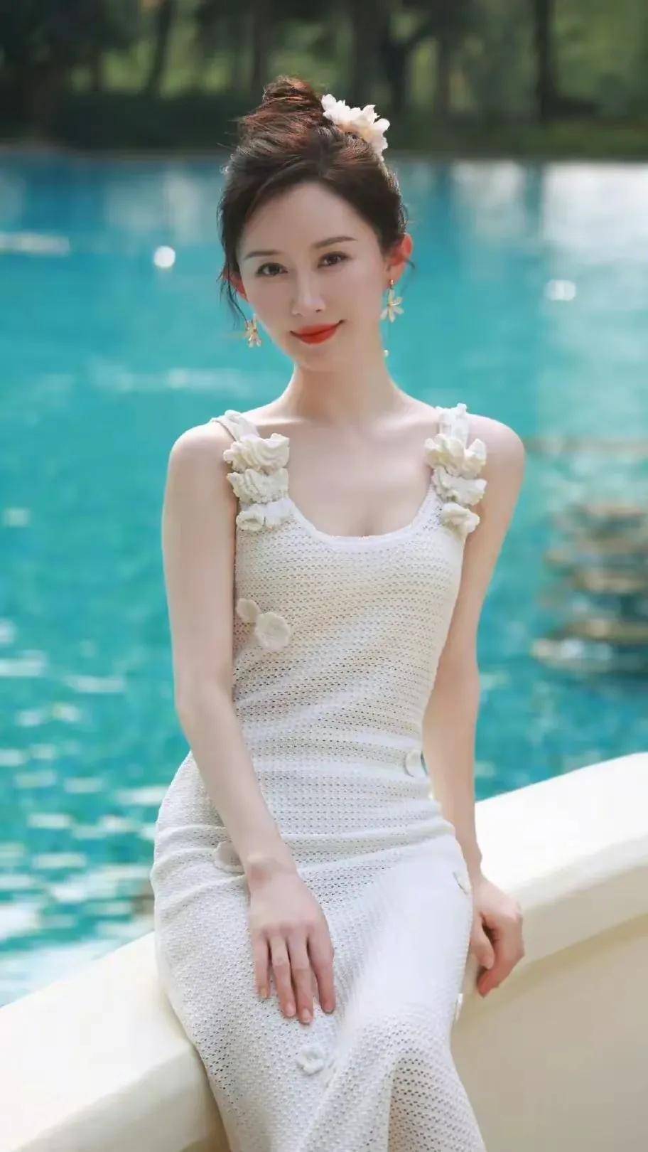 舒畅从天山童姥到带货女王的华丽转身