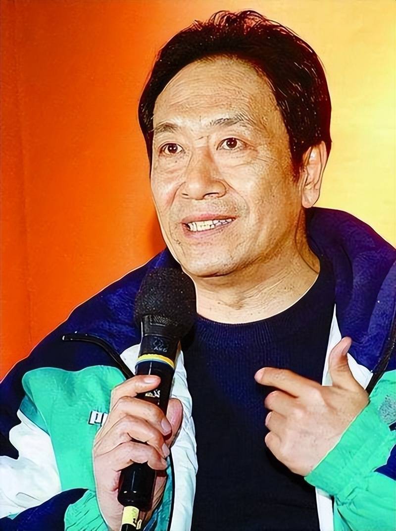 恩爱11年,78岁王奎荣被41岁饶芯语熬成了爹,如今独住养老院?