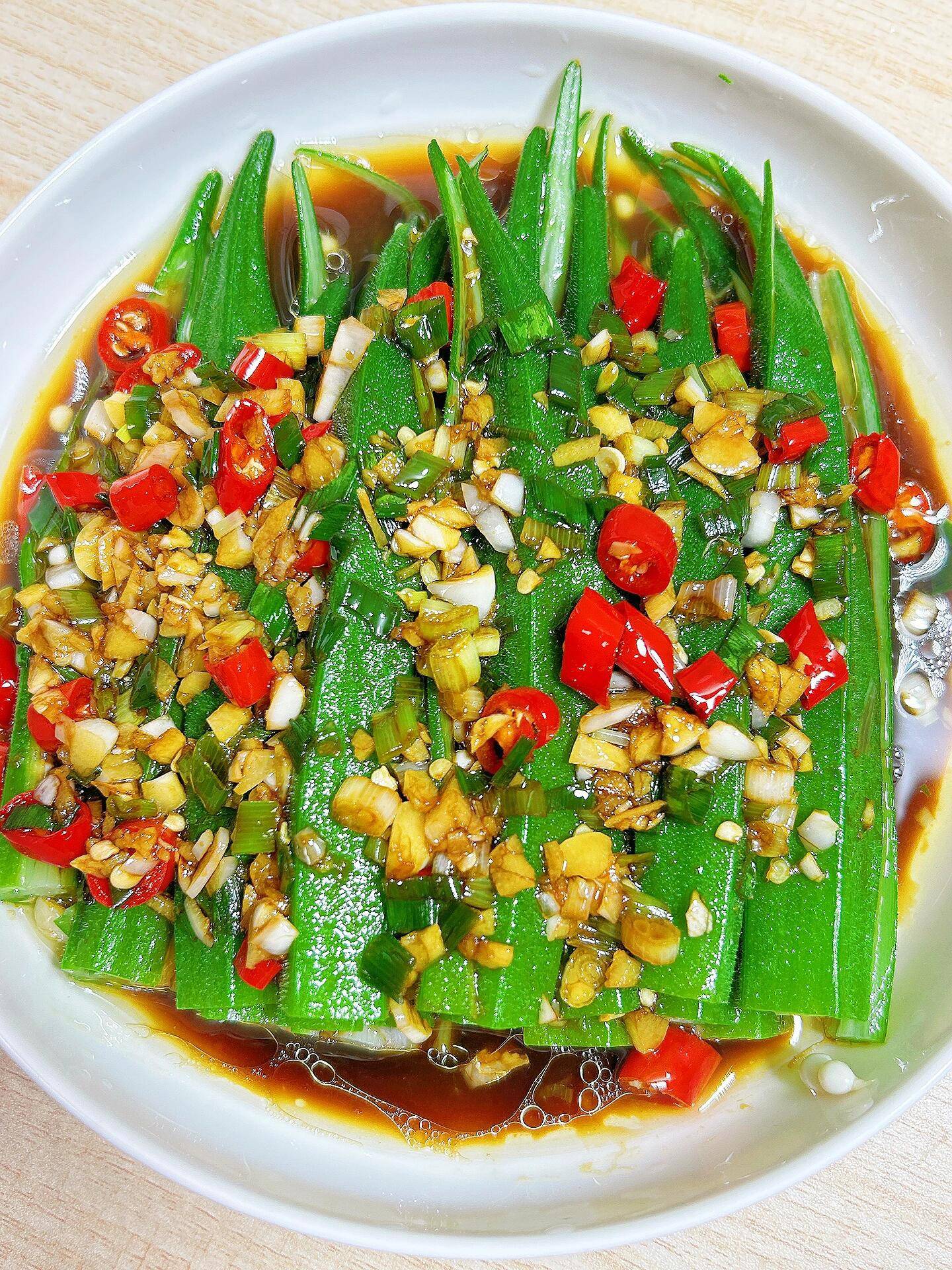 凉拌秋葵怎么越吃越上头秘密原来在这儿