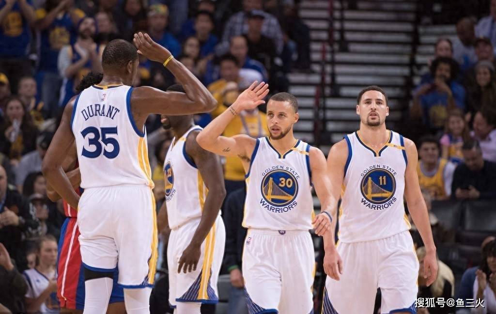 杜兰特救主成传奇,争议从未停歇,冠军戒指藏玄机。