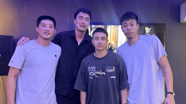 不舍！赵继伟晒聚餐合影，张镇麟等3人离队，球迷直呼可惜