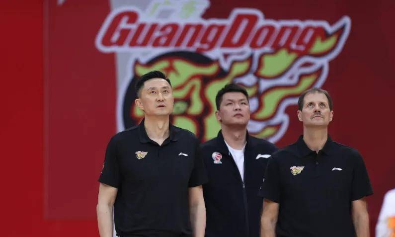 曝NBA级得分王空降广东！杜锋16人大名单出炉，能和北京上海争冠