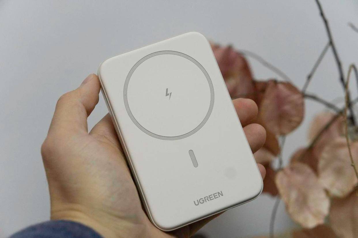 充电宝买哪个品牌的好？2025年主流充电宝品牌推荐，高性价比还安全