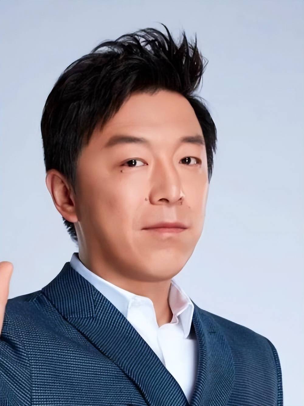 影帝又如何?黄渤如今的现状,给娱乐圈所有男明星敲了个钟