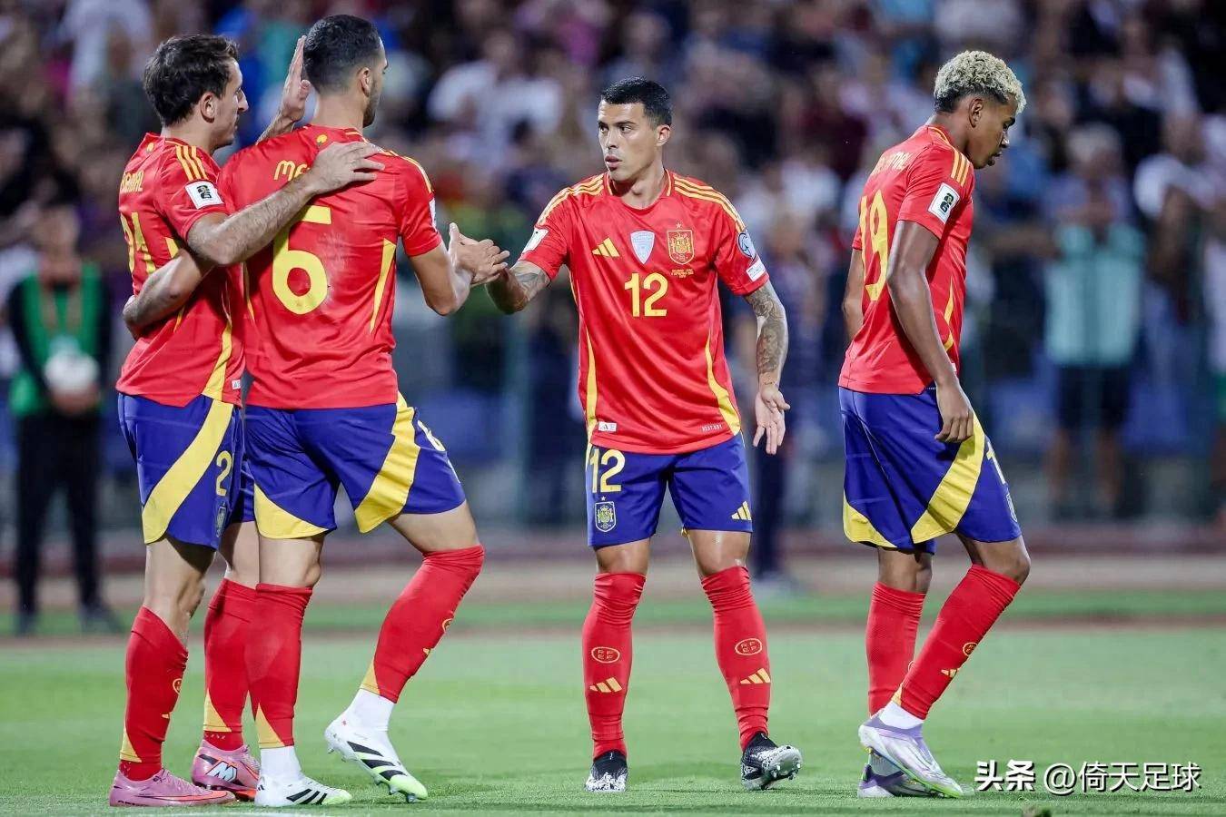 世预赛土耳其VS西班牙亚马尔将闪耀全场盖过居勒尔比分预测_搜狐网