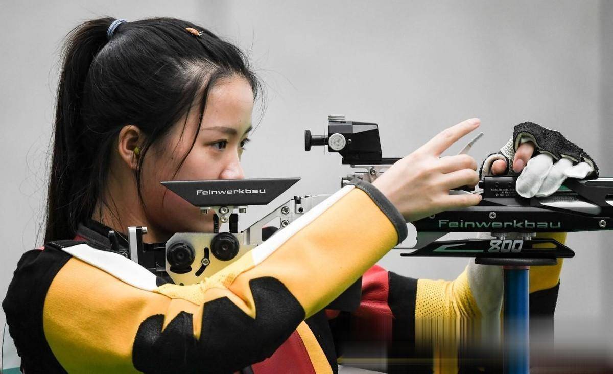 这才多久,23岁杨倩就跌落神坛,奥运冠军终于反思:我让你们失望了