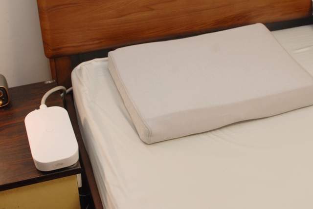 云触智能舒鼾枕M1:打鼾星人的“睡眠救星”来了!