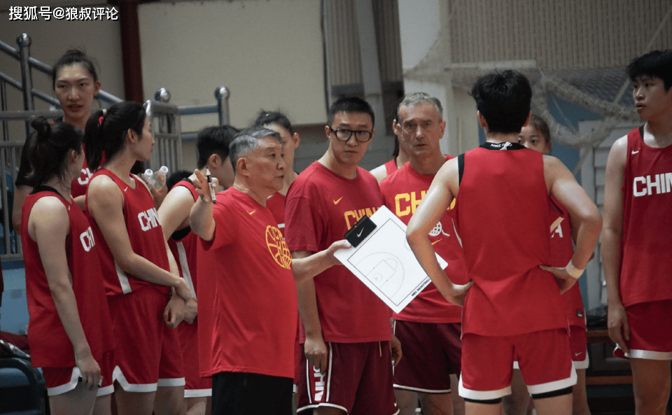 中国女篮vs尤文图特前瞻：张子宇赛前针对加练 宫鲁鸣欲阵容大换血