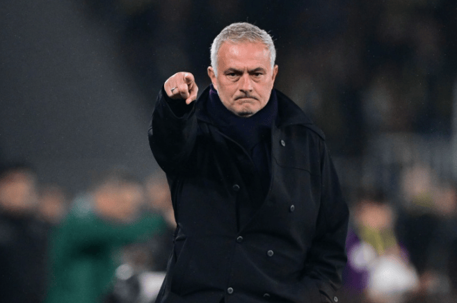 尘埃落定！穆帅达成协议！最快本周上任，时隔25年回归，球迷感动