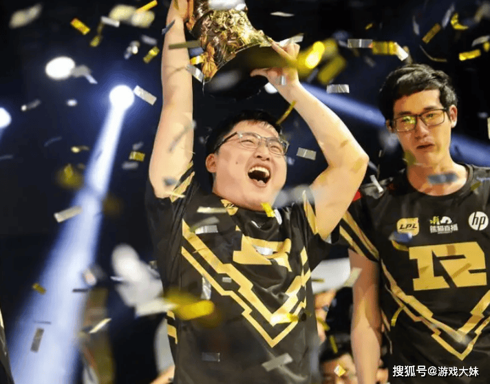RNG电竞俱乐部从破产边缘到新投资注入，未来复兴之路分析