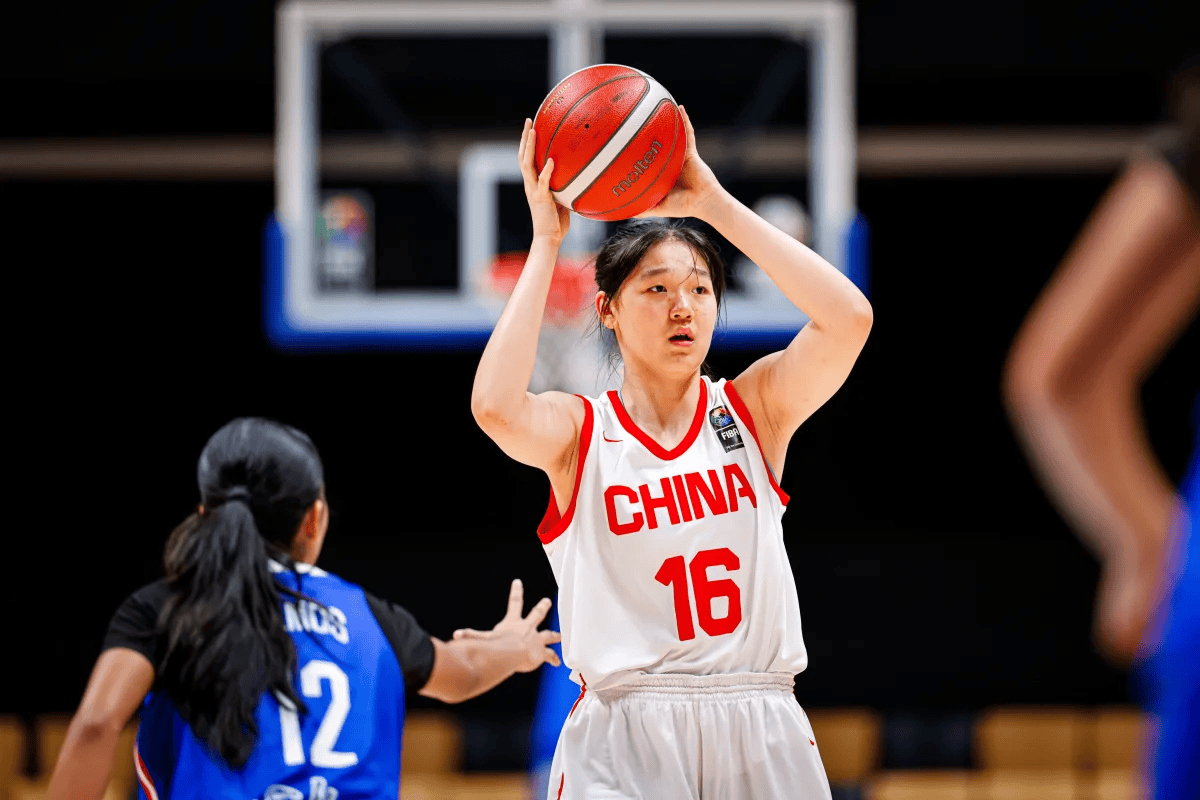 15岁新星孙晗昀闪耀U16女篮亚洲杯，中国女篮未来可期
