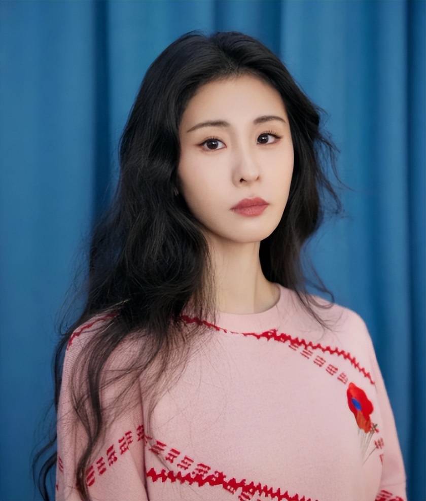 华晨宇没想到,姚贝娜去世10年后,张碧晨竟会因一个举动口碑暴增