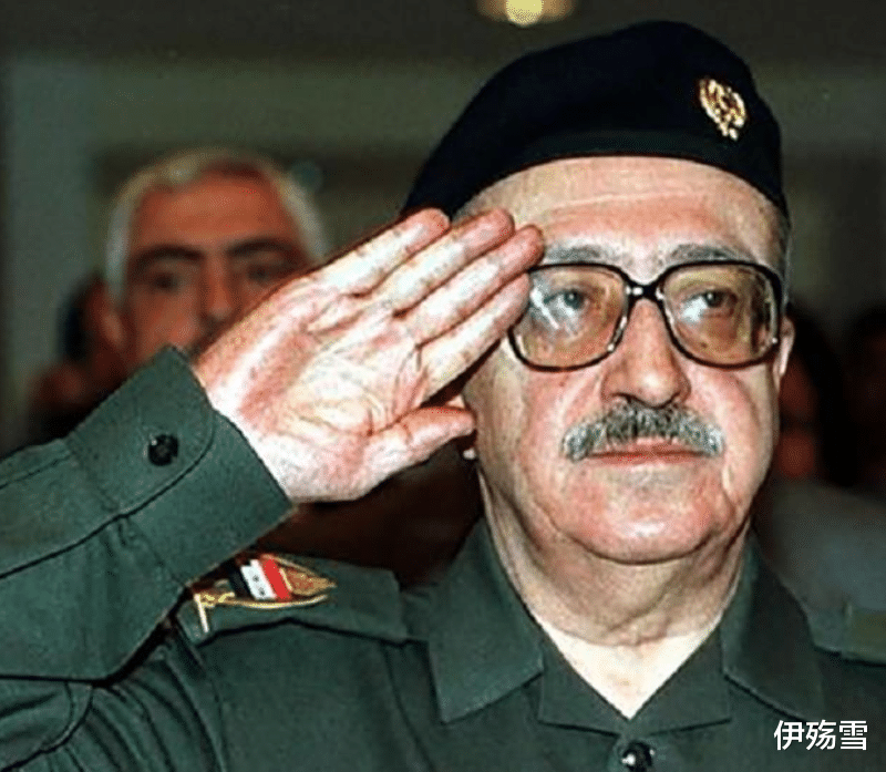 中国有句老话风水轮流转,这个道理在伊拉克前外交官塔里克·阿齐兹