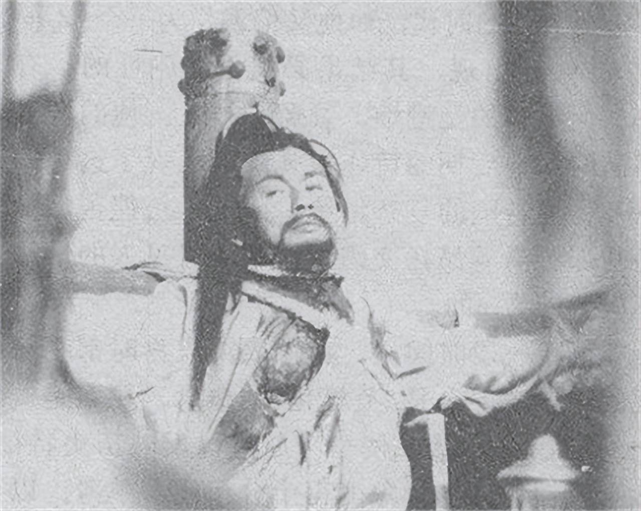 袁崇焕被凌迟处死,贴身侍卫发一毒誓,至今18代后人已执行393年