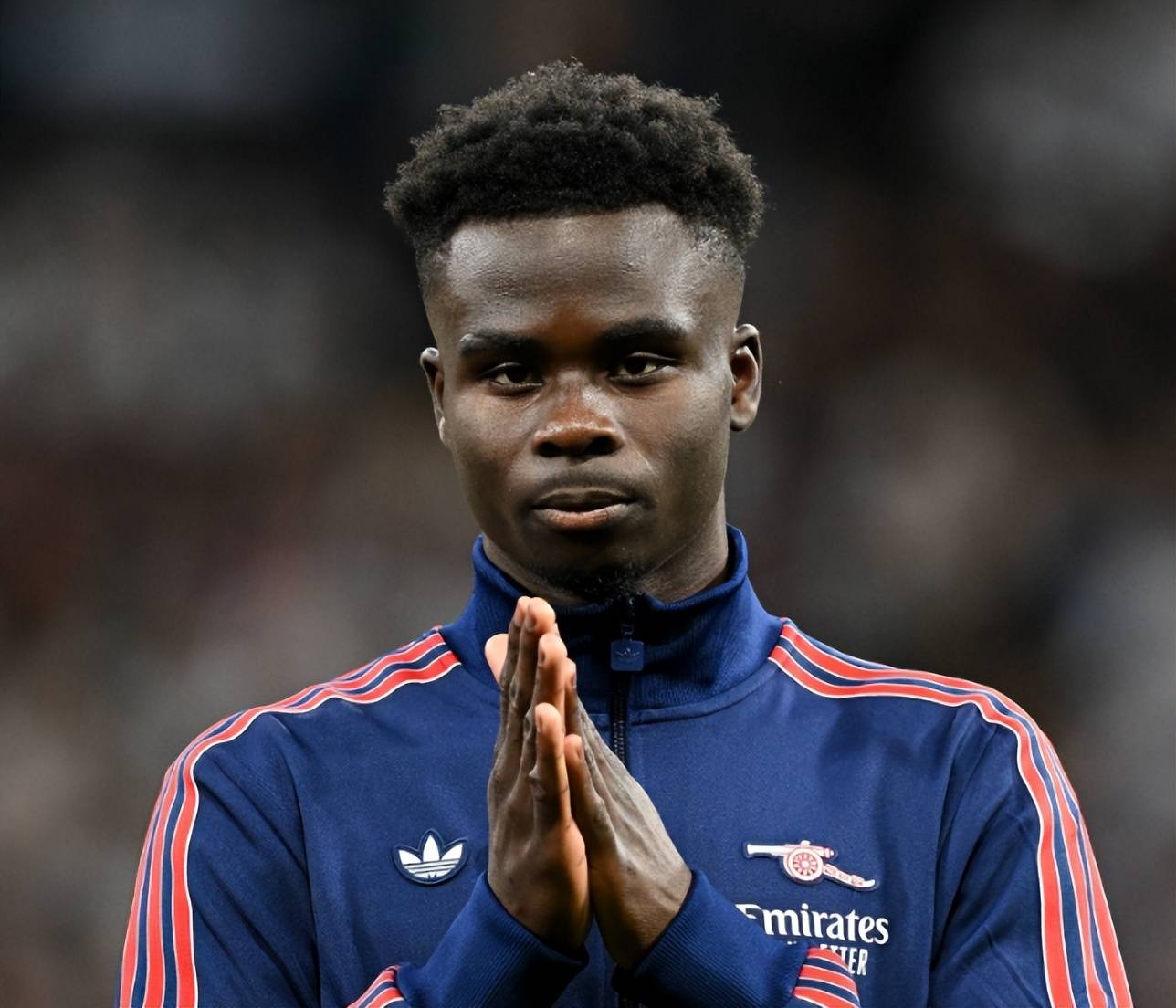 阿森纳豪横，近40万镑周薪续约核心！队史第一，阿尔特塔未雨绸_阿森纳年轻阵容争冠潜力_萨卡续约周薪突破30万英镑