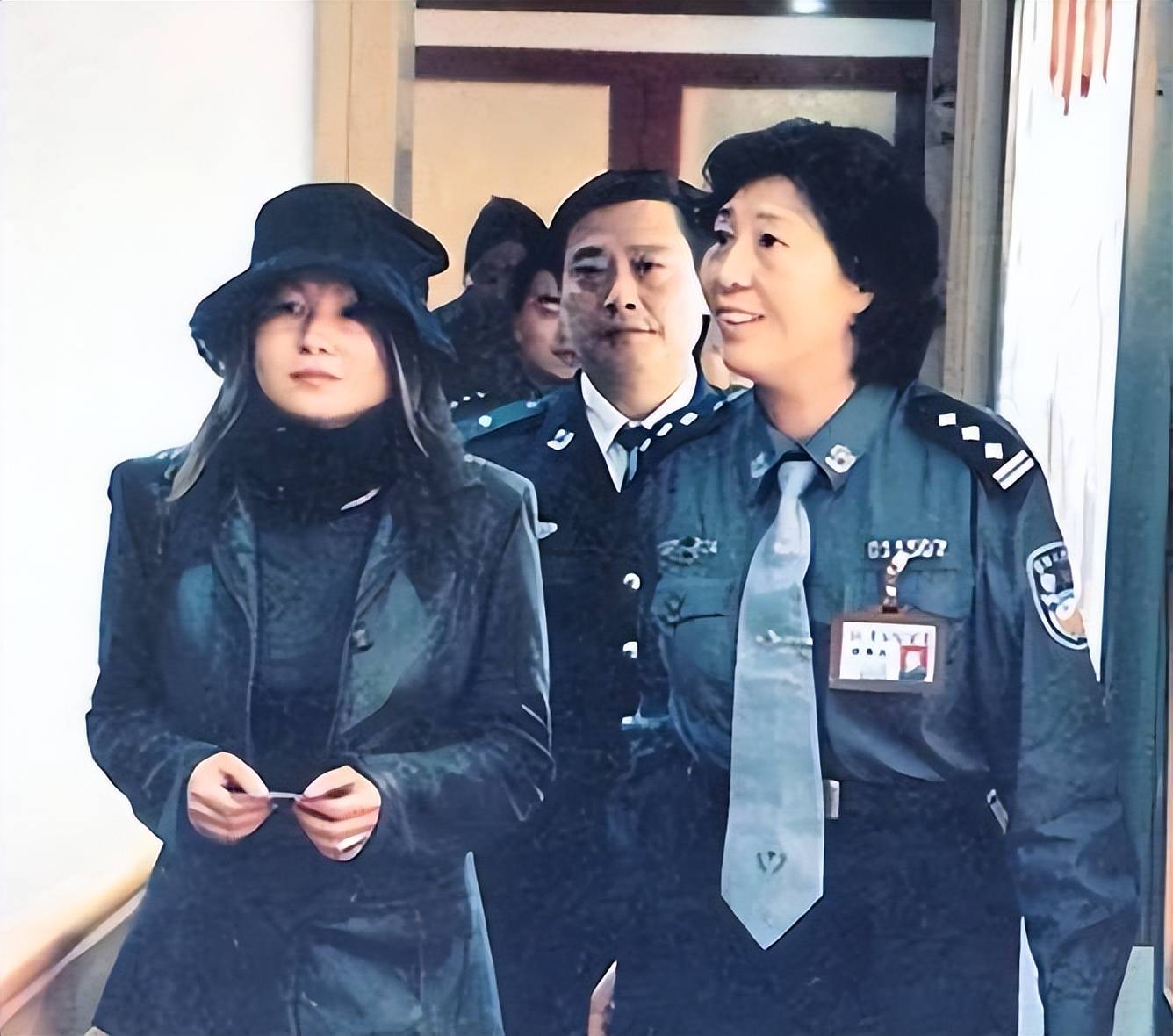 摇滚天后罗琦:16岁飙机车,18岁被刺伤左眼,和丈夫认识3天闪婚