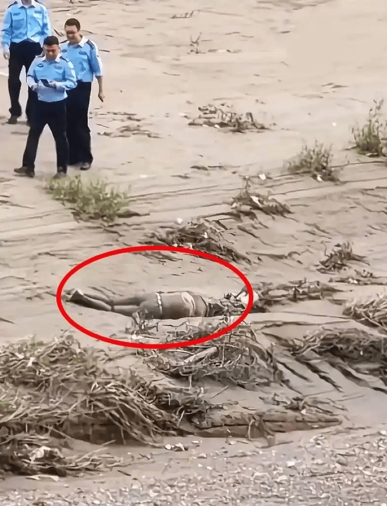 跳河新郎遗体被找到,卡在下游百米处,已送殡仪馆,当地人透露更多