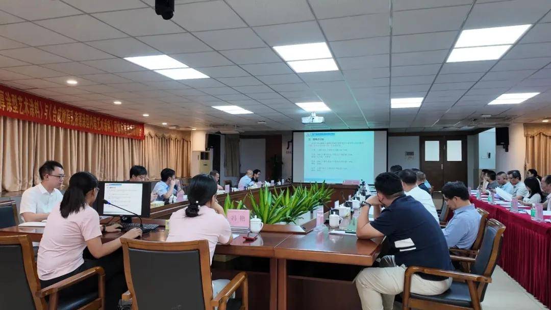 艺涂装丨标准与认证双轮驱动，万兴佳擎旗艺术涂料品质革命 