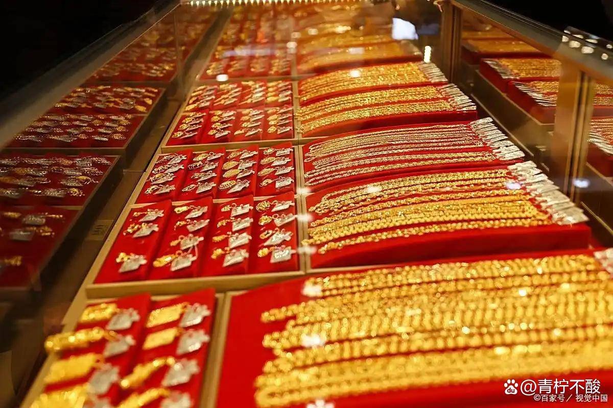 实探“水贝金市”:有消费者变现为先